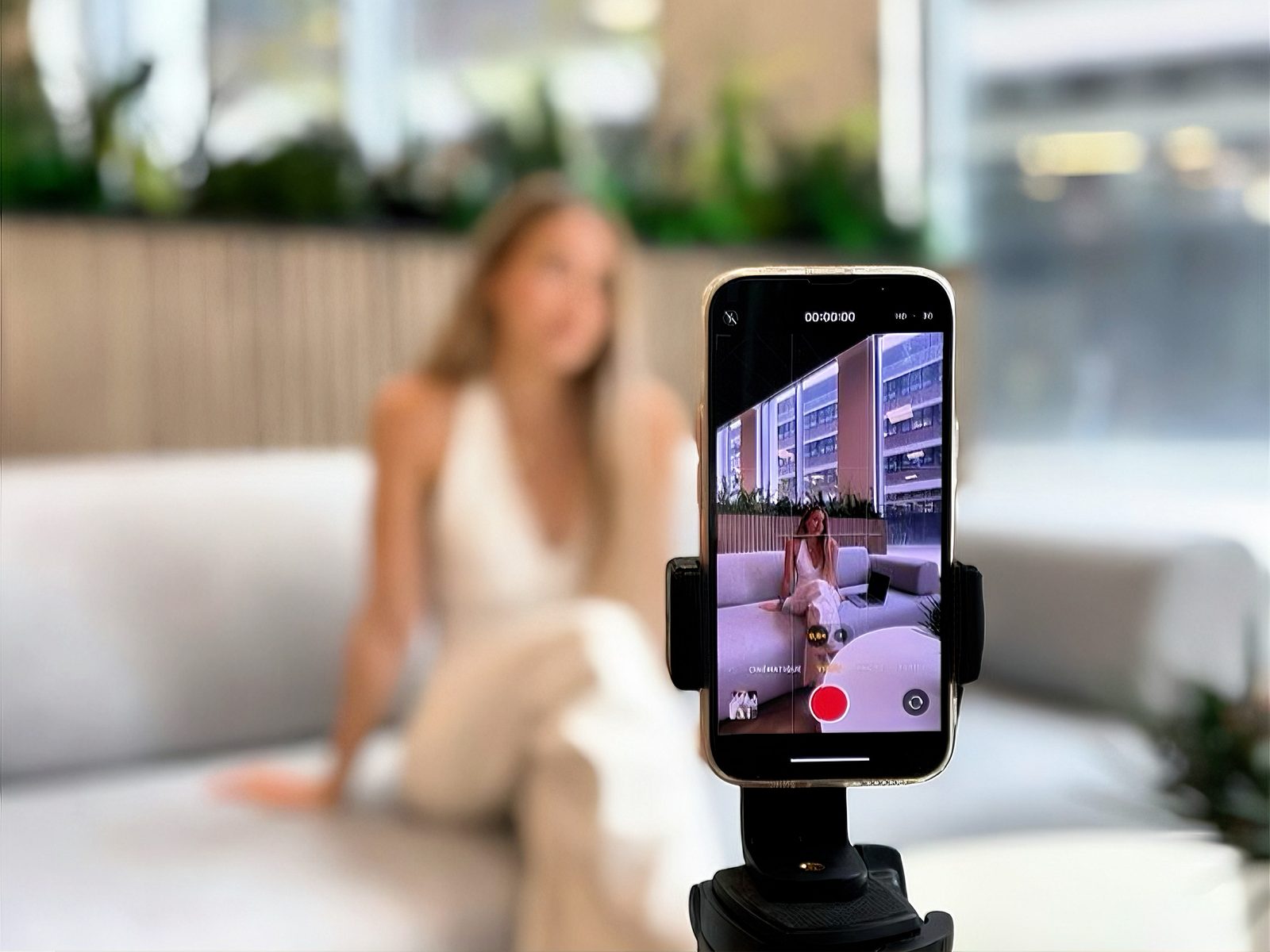 Eszter Galambos filming with a phone gimbal